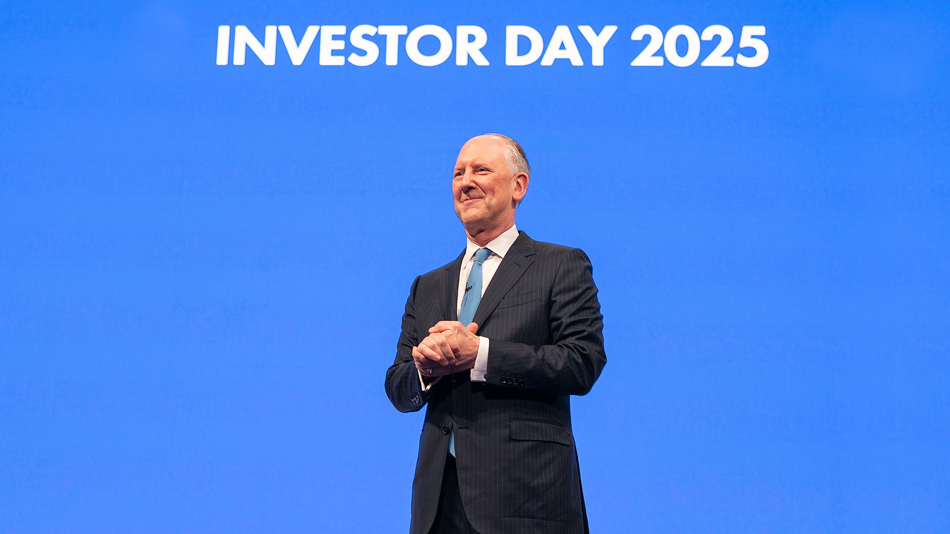 Peter Zaffino on stage at Investor Day 2025